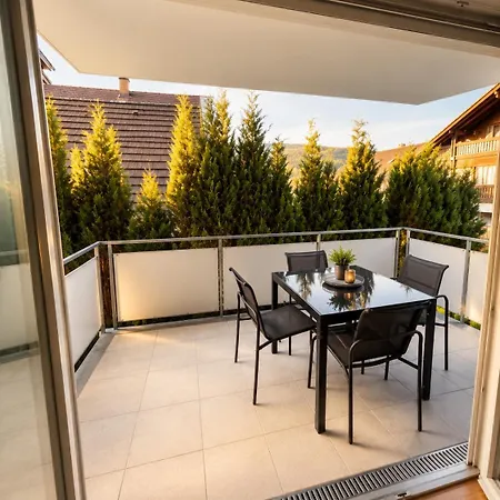 Gemütliches 8 Am Mit Balkon, Lage, Parkplatz Apartment Titisee-Neustadt